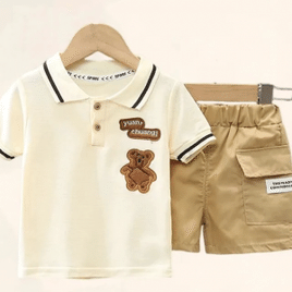 Conjunto de Camiseta e Shorts para Bebês