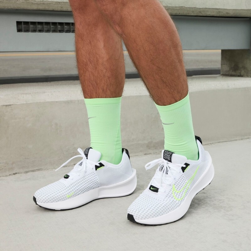 Tênis Nike Interact Run Masculino