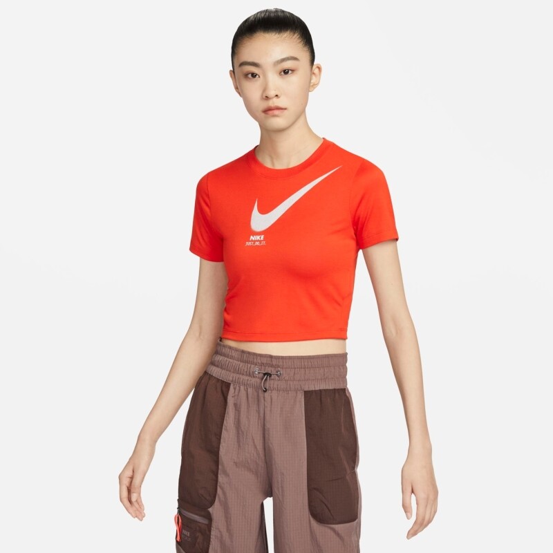 Camiseta Nike Sportswear Utility - Feminina