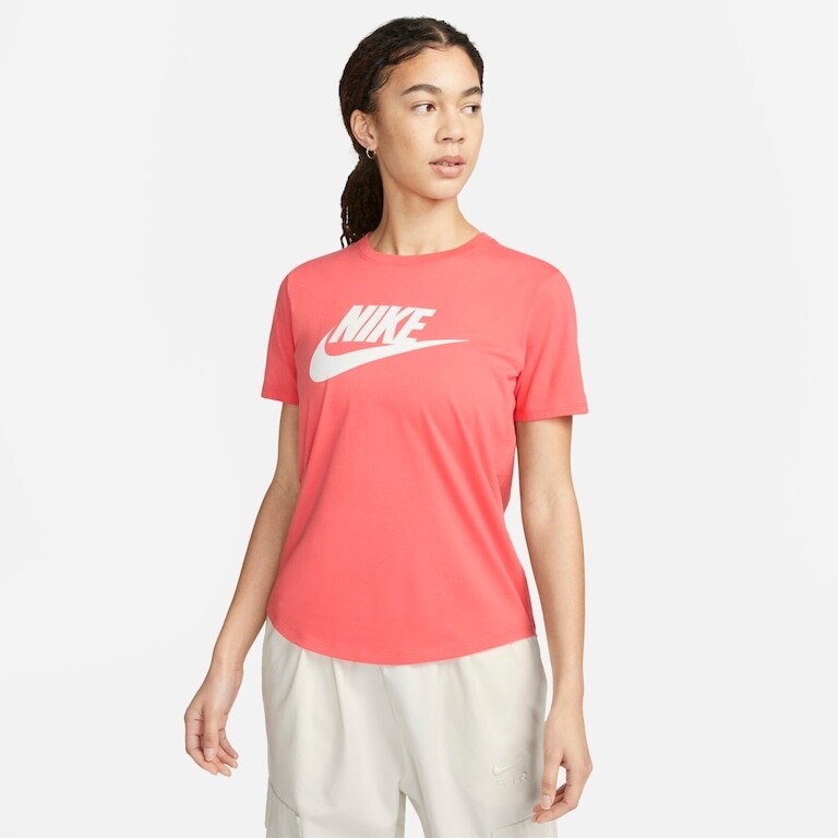 Camiseta Nike Sportswear Essentials - Feminina Tam PP