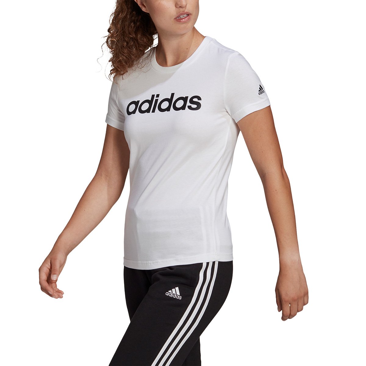 Camiseta Adidas Essentials Linear - Feminina Tam M